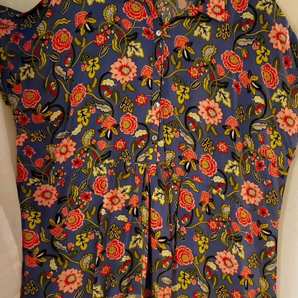 Jjill button down shirt 100% Viscose Rayon
